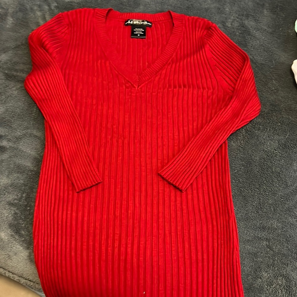 Burgundy sauce medium sweater